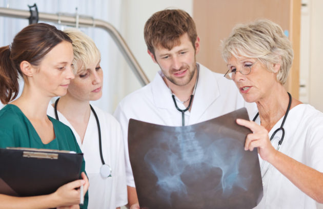 Artroskopia biodra to coraz częściej stosowana metoda leczenia schorzeń stawu biodrowego.