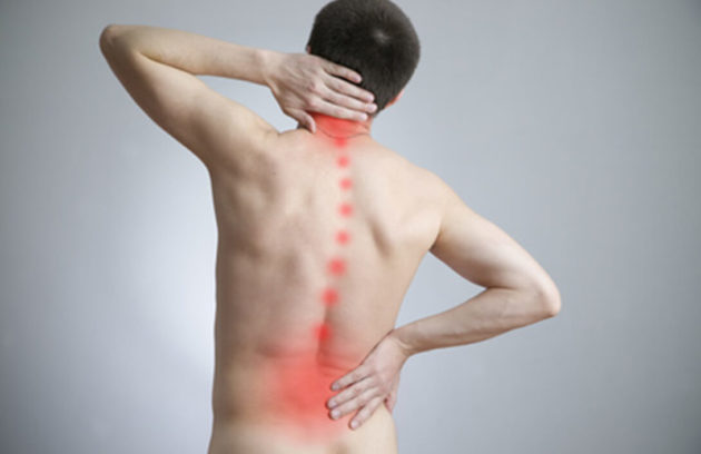 Bóle kręgosłupa powinny być zdjagnozowane przez lekarza ortopedę.