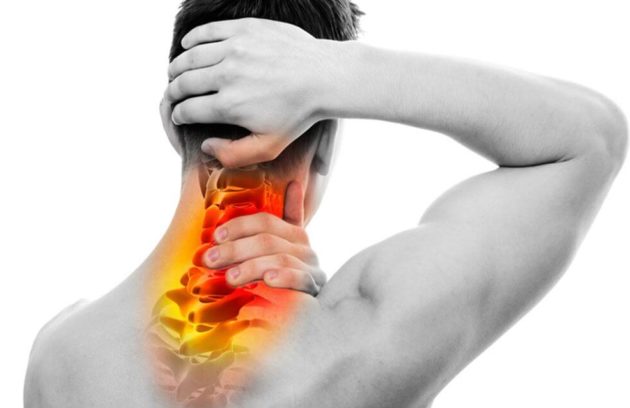 Fizjoterapia w znaczny sposób może pomóc przy chorobie zwyrodnieniowej stawów kręgosłupa szyjnego.